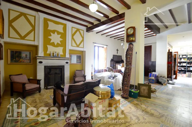 ¡RAFELCOFER CENTRO! MAGNÍFICA CASA ESQUINERA Y LUMINOSA CON  - foto 4