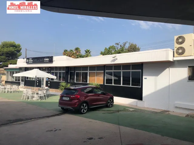 GASOLINERA CON PARCELA, CASA  RESTAURANTE EN MONFORTE DEL CID — 9