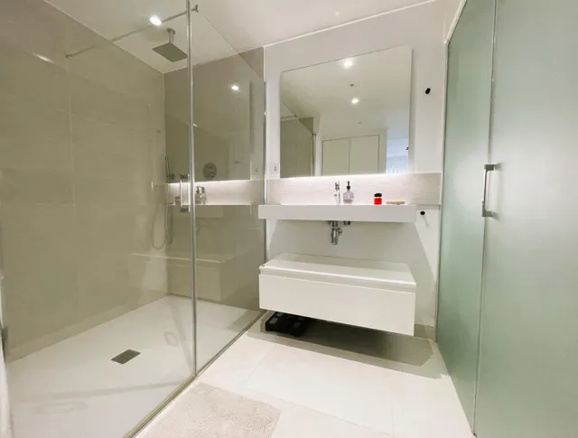 En venta: Espectacular ático de 2 dormitorios con jacuzzi privado y licencia de alquiler vacacional en Higuerón West, Costa del Sol — 15