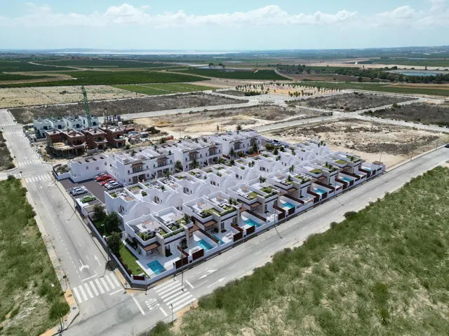 Viviendas de obra nueva en Vistabella Golf Resort, Orihuela - foto 5