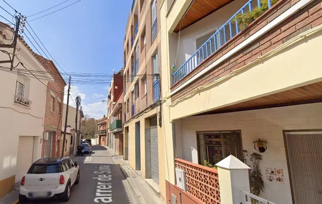 MARAVILLOSO PISO en Rubí (Barcelona) - foto 2