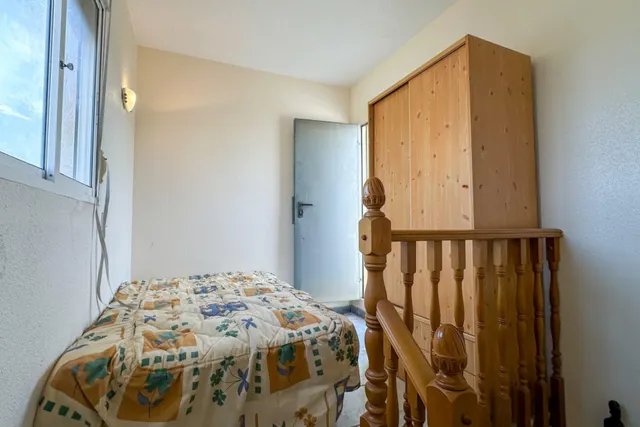 MAGNIFICA VIVIENDA ADOSADA CON PISCINA COMUNITARIA, IDONEA COMO VACACIONAL — 37