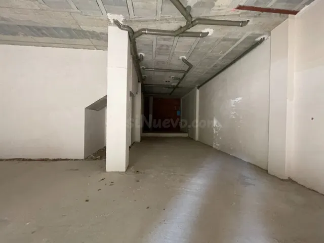 local comercial en Buena zona - foto 4