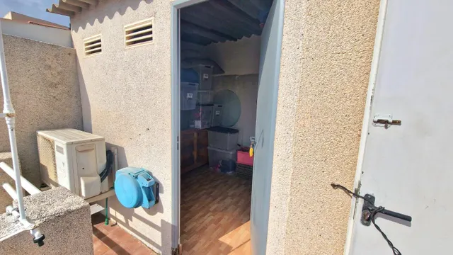 CHALET ADOSADO DE ESQUINA TOTALMENTE REFORMADO CON JARDÍN Y SOLÁRIUM — 20