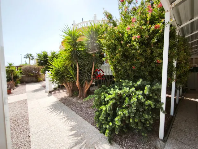 ESPECTACULAR CHALET CON PISCINA Y AMPLIOS EXTERIORES EN CAMPOSOL — 6