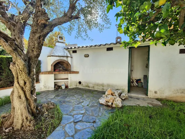 Casa adosada en Calafell de 3 habitaciones y gran jardín cerca del tren — 4