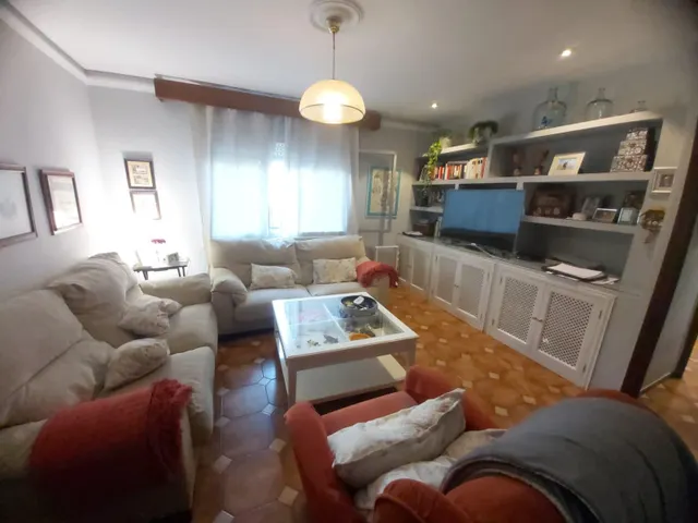 ESPECTACULAR CHALET CON PISCINA EN LA COLONIA SAN MIGUEL — 16