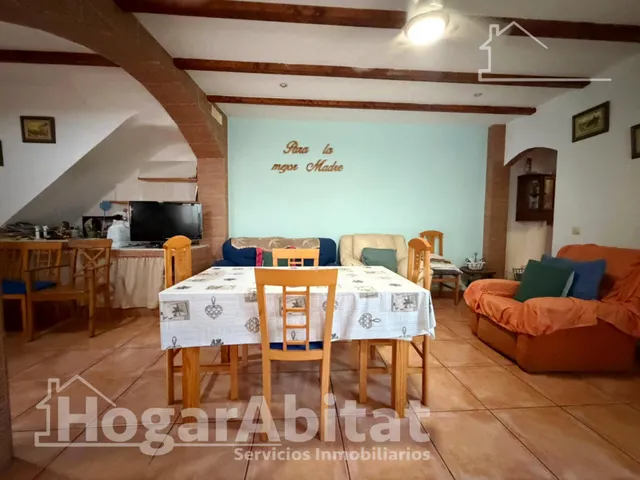 Amplia casa con terraza y garaje cerca de la playa de Sagunto — 17