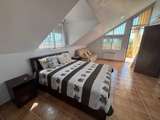 Chalet en Partida del Boch en Crevillente. — 37