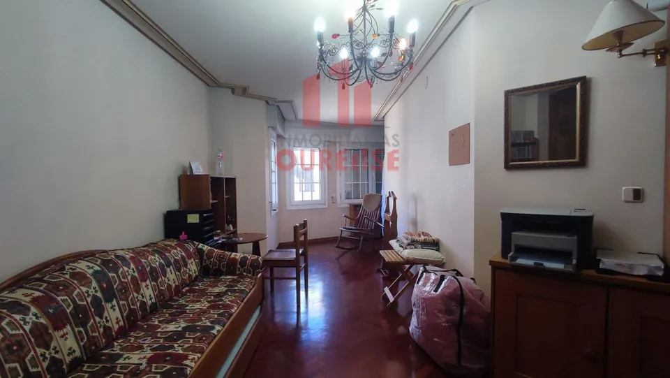 ESPECIAL ESTUDIANTES!!! AMPLIA HABITACIÓN  CON BAÑO DE USO EXCLUSIVO EN PISO COMPARTIDO EN EL COUTO.