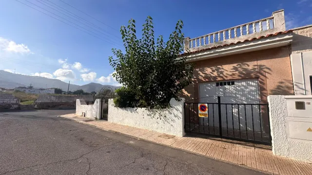 Vivienda en planta baja con jardín y cochera en Sierra Minera, La Unión — 28