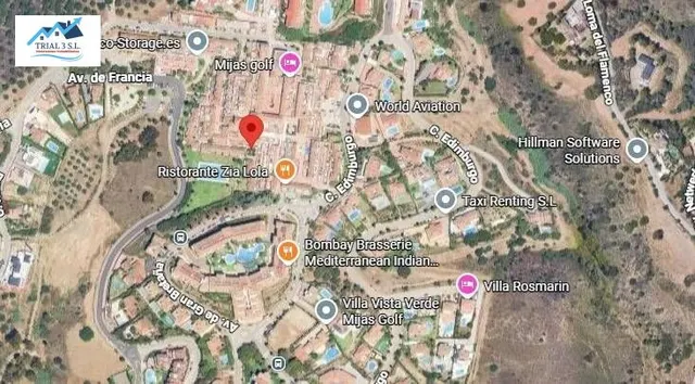 VENTA DE PISO EN MIJAS. — 2