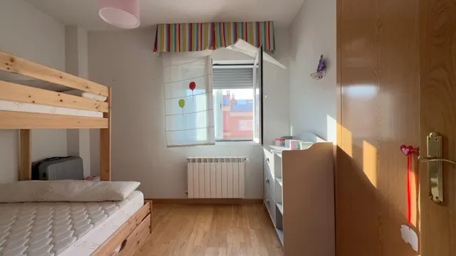 Inmobiliaria arbeteta alquila chalet de 4 dormitorios en Torija, guada — 23
