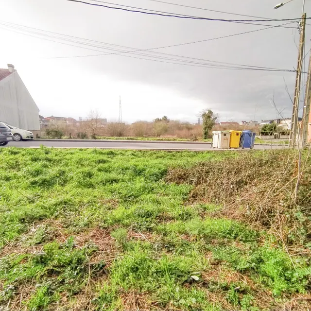 Solar a un paso del Bosque (Carballo) — 2