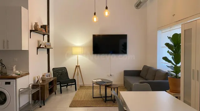 PISO BAJO DE 3 DORMITORIOS Y 2 BAÑOS REFORMADO - foto 4