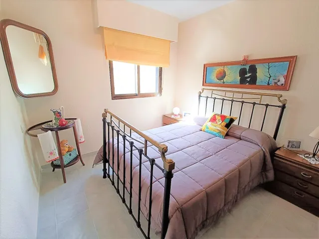 SE VENDE ÁTICO TRIPLEX EN ZONA L'AIGÜERA SEVENDGROUP.COM — 28