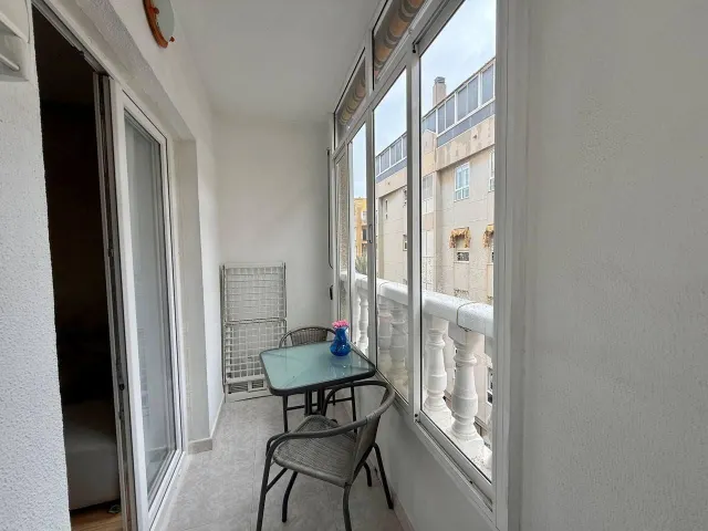 Apartamento 1 habitación 54m² en venta - Estacion de autobuses — 22
