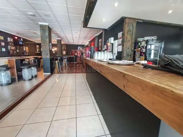Local de 250M2 en el centro de Altea actualmente restaurante