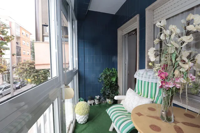 Piso en venta junto a calle Ángel Bruna de 110 m2, 3 dormitorios, baño y aseo, balcon y terraza acristalada — 19