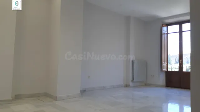 Preciosa oficina en alquiler en el centro de Granada — 5