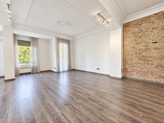 Piso 2 habitaciones 188m² en venta - Gran Vía - foto 5