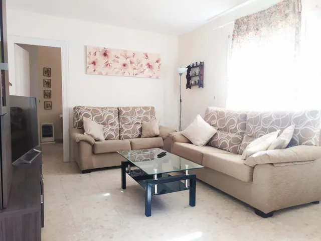 SE ALQUILA PISO EN LOS BOLICHES FUENGIROLA — 3