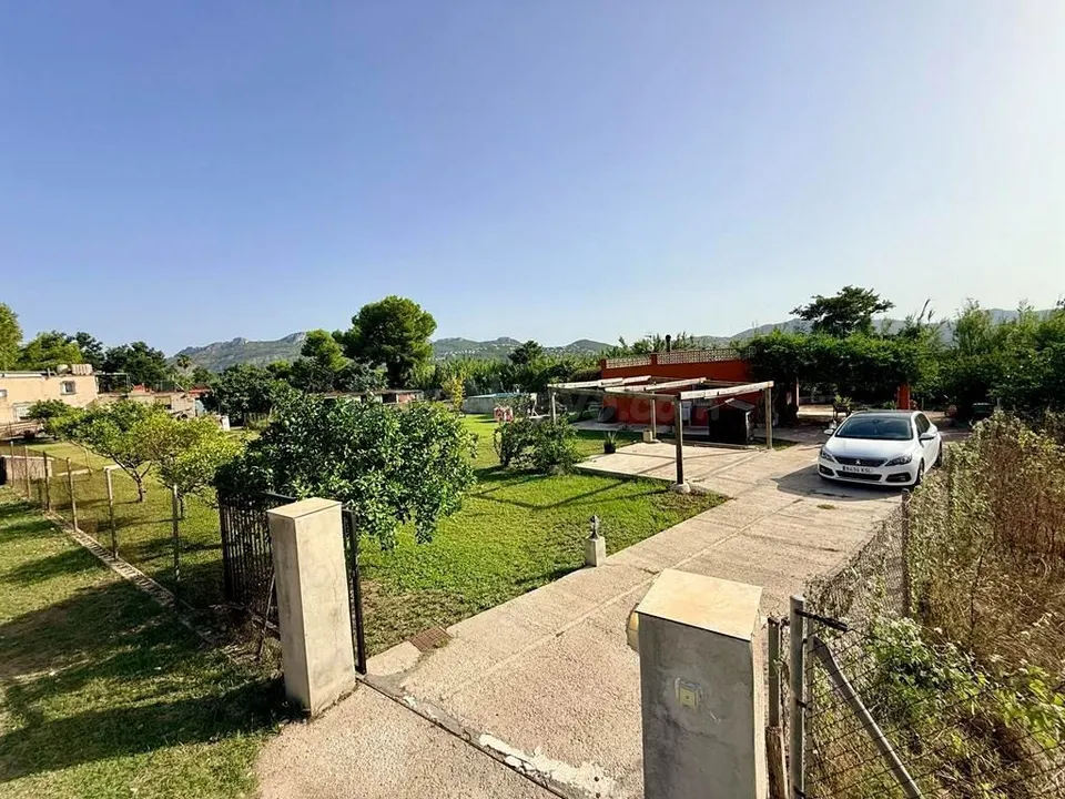 Casa-Chalet en Venta en Oliva Valencia