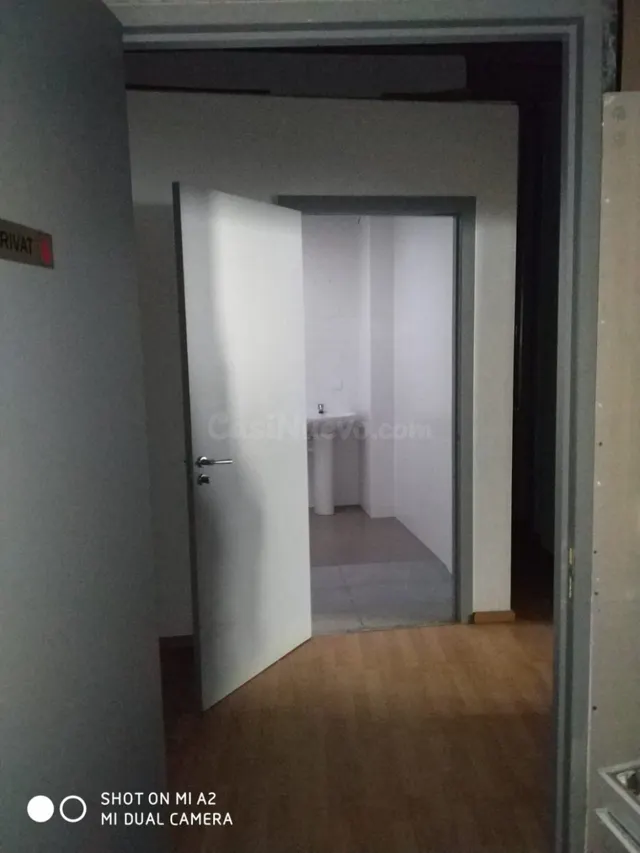 Local comercial en alquiler en Barceloneta - foto 3