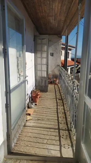 SE VENDE CASA EN PORQUEIRA - foto 2