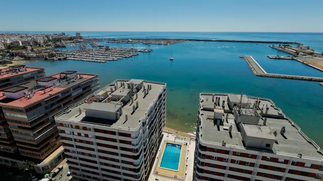 Magnifica vivienda totalmente reformada, ideal para familias — 30