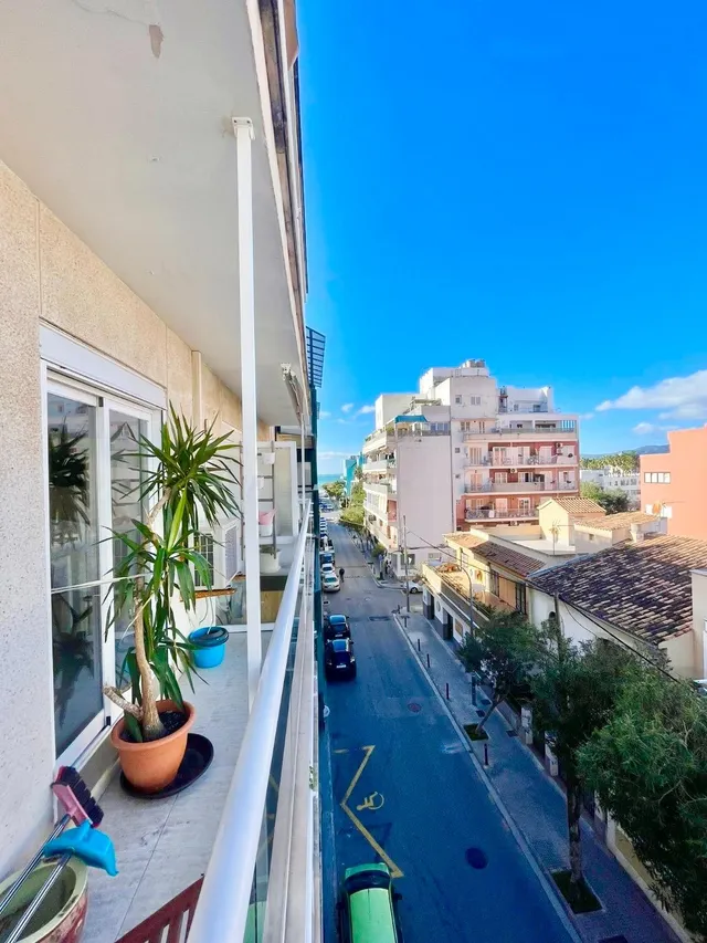Elegancia, amplitud y vistas al mar en una de las zonas con más encanto de Ciudad Jardín — 15