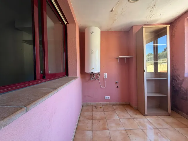 NO ES UNA ALQUILER ANUAL ES UNA COMPRA APLAZADA Tríplex exclusivo con vistas al mar  y a la montaña en Vilamaniscle — 30