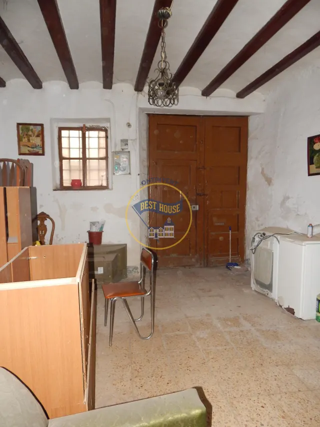 OPORTUNIDAD AMPLIA VIVIENDA A LA VENTA EN COCENTAINA (ALICANTE) — 48