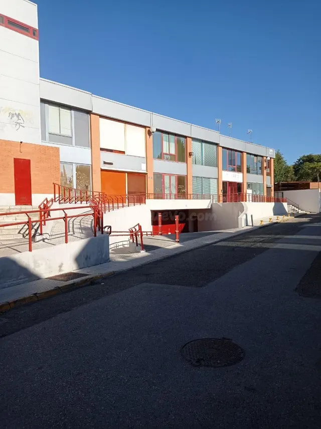 Plaza de garaje  en Mairena del Aljarafe — 4