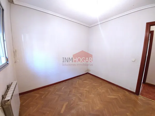Vivienda en la zona de estación/hornos caleros — 12