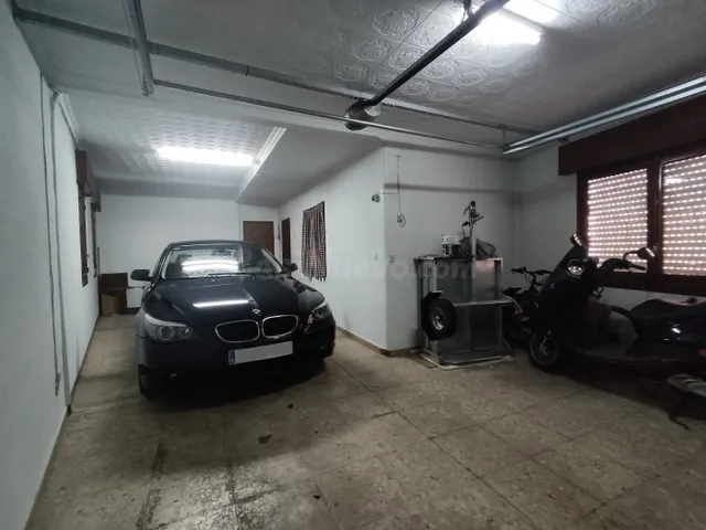 CASA EN CHAFLAN CON 90 m2 DE PARCELA CON GARAJE Y TERRAZA - foto 4