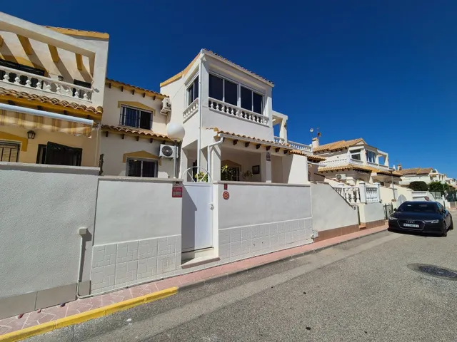 Casa 3 habitaciones 83m² en venta - Urbanización Perla del Mar — 35