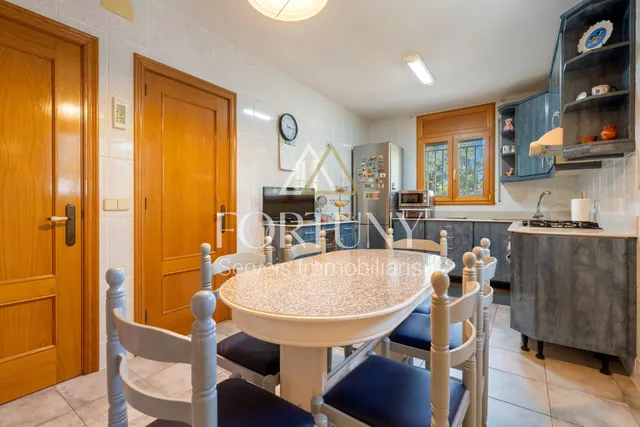 Casa en venta en calle Principal, Cabra del Camp. — 10