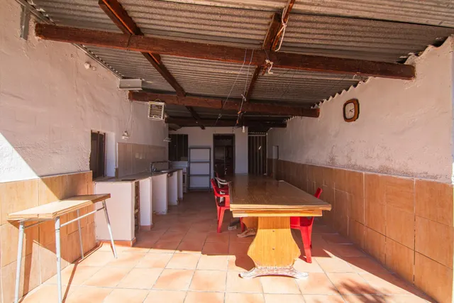 Casa de campo cerca de las bayas — 10