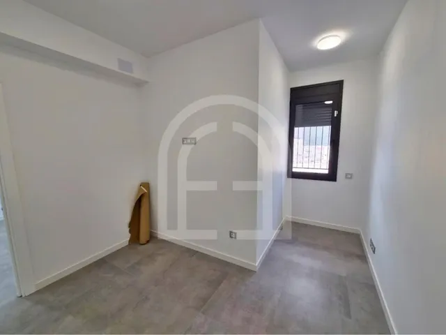 Planta baja 3 habitaciones 78m² en venta - Rambla sant jordi — 12