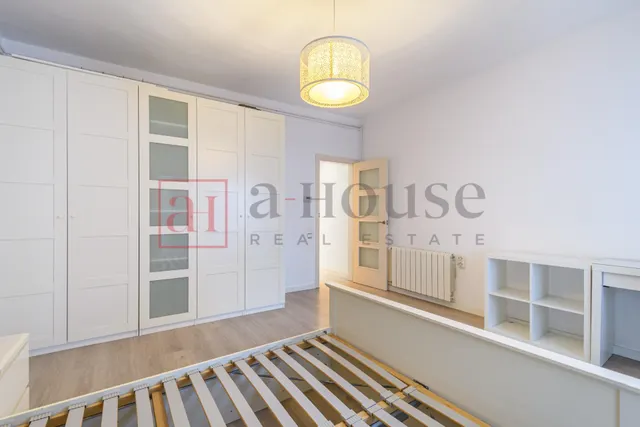 Piso listo para entrar a vivir con balcón en sant gervasi — 12