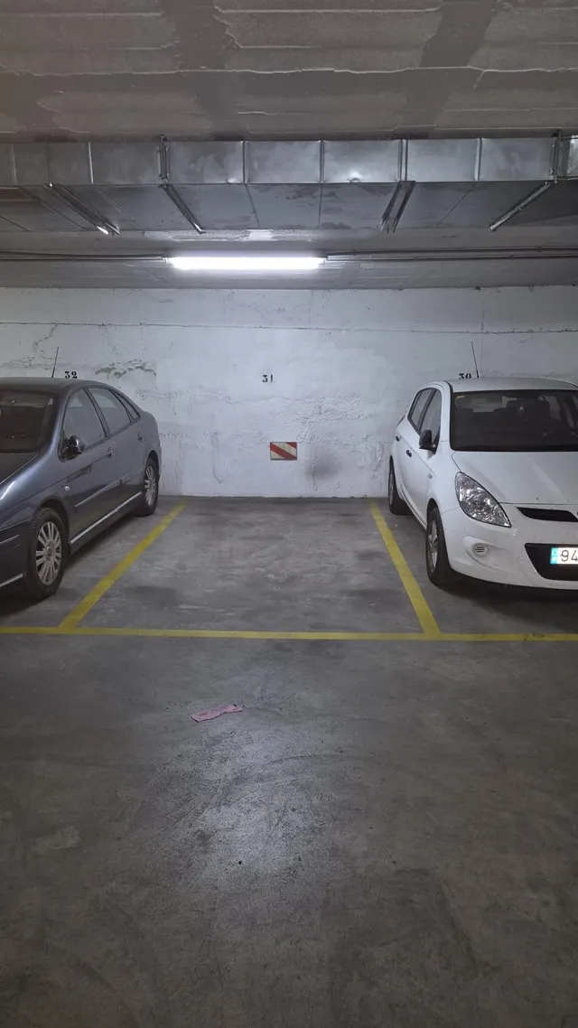 Acogedor Piso en Gamarra, Málaga – Ideal para Entrar a Vivir — 17