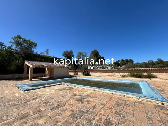 Fantástico chalet en exclusiva zona Ontinyent . - foto 2