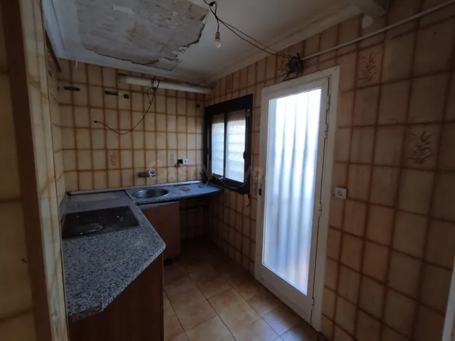 PISO EN CAMBRILS PUERTO 3 habitaciones - foto 3