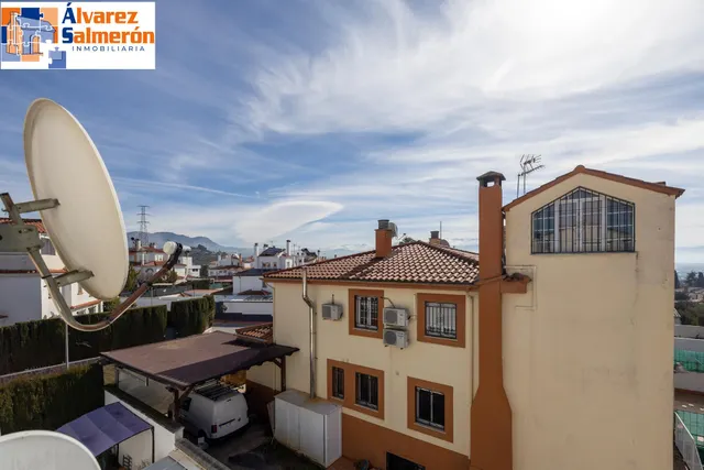 ✨ ¡Tu nuevo hogar con piscina a solo 15 minutos de Granada! — 33