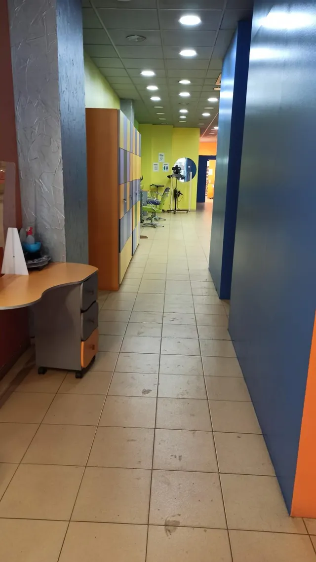 LOCAL COMERCIAL EN ALQUILER - ZONA PLAZA DE TOROS, GRANADA — 46
