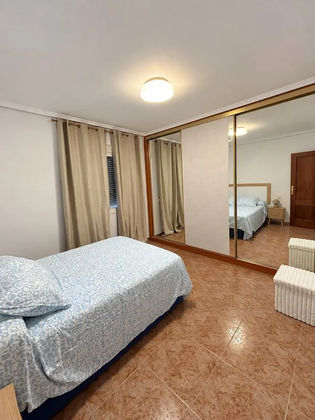 Piso de 3 habitaciones con terraza en Marxalenes — 7