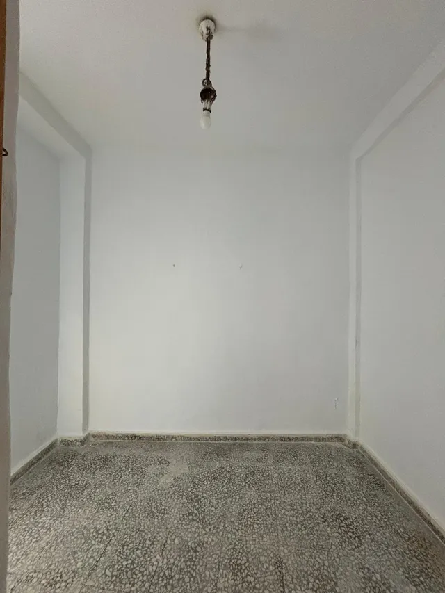 Apartamento a reformar en el Casco Antiguo de Estepona – Ideal para inversión — 12