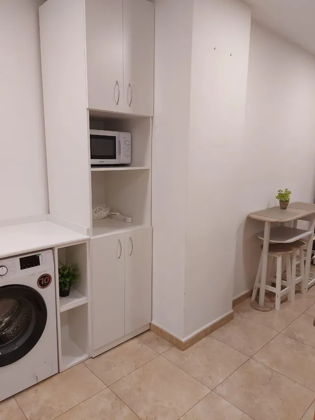 DISFRUTA DE TU AMPLIO LOFT EN REINA VICTORIA — 16
