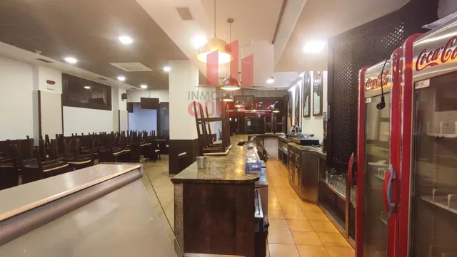 RESTAURANTE LISTO PARA COMENZAR LA ACTIVIDAD EN LA ZONA UNIVERSITARIA. — 7